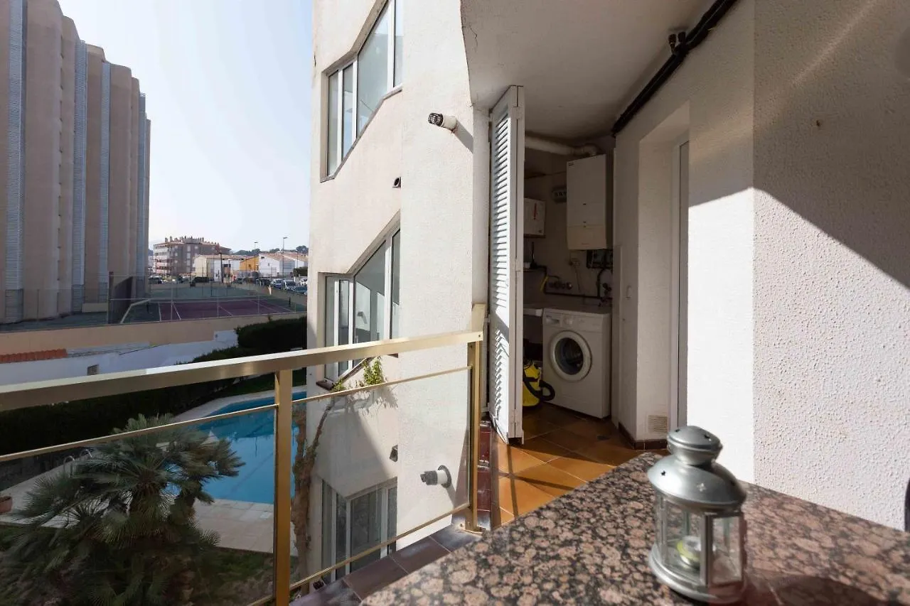 Primerisima Linea De Mar. Hutg 038644-53 L'Escala Spain