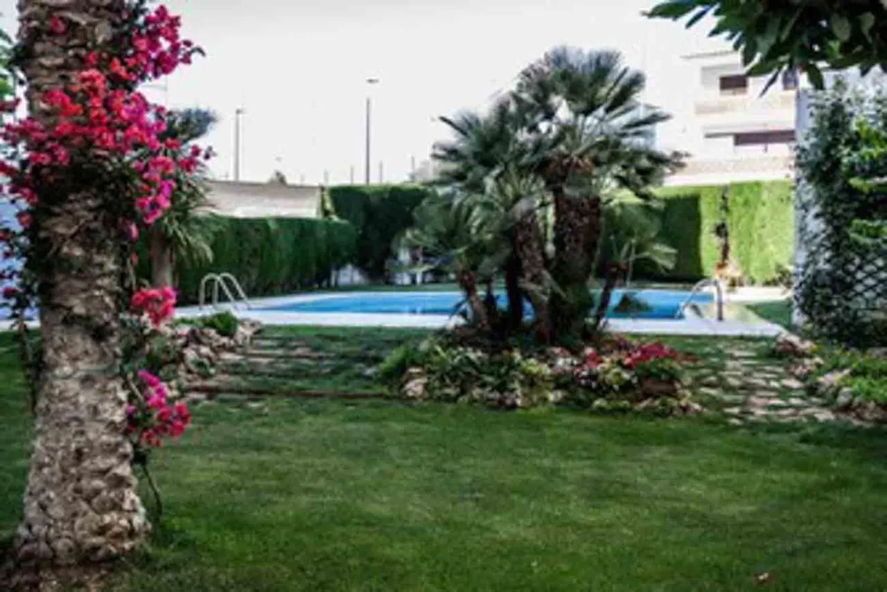 Apartment Primerisima Linea De Mar. Hutg 038644-53 L'Escala