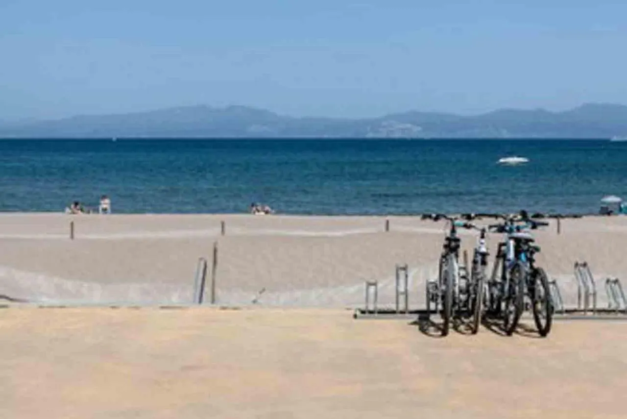 Primerisima Linea De Mar. Hutg 038644-53 L'Escala 0*,  Spain